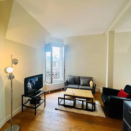 Apartment Suffren